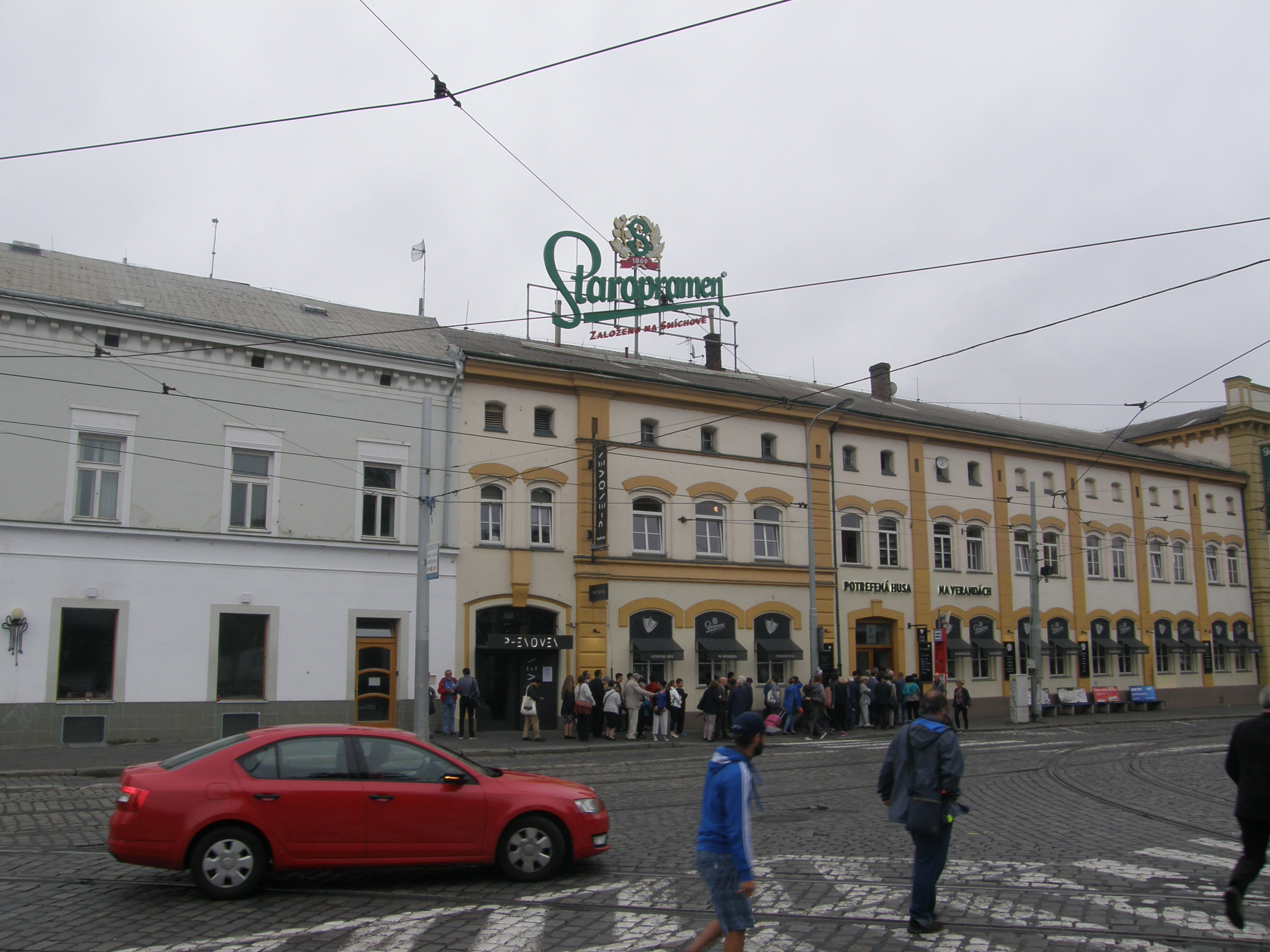 Kongreso dalyvių išvyka į Prahos Staropramen alaus daryklą