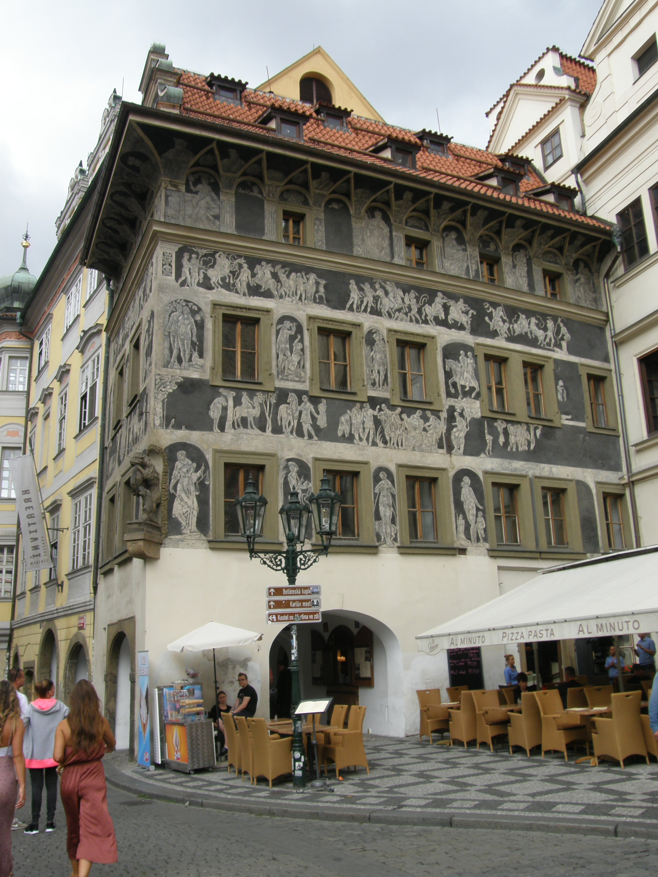 Namas prie Minutės Prahoje, kuriame nuo 1900 m. gyveno F. Kafka