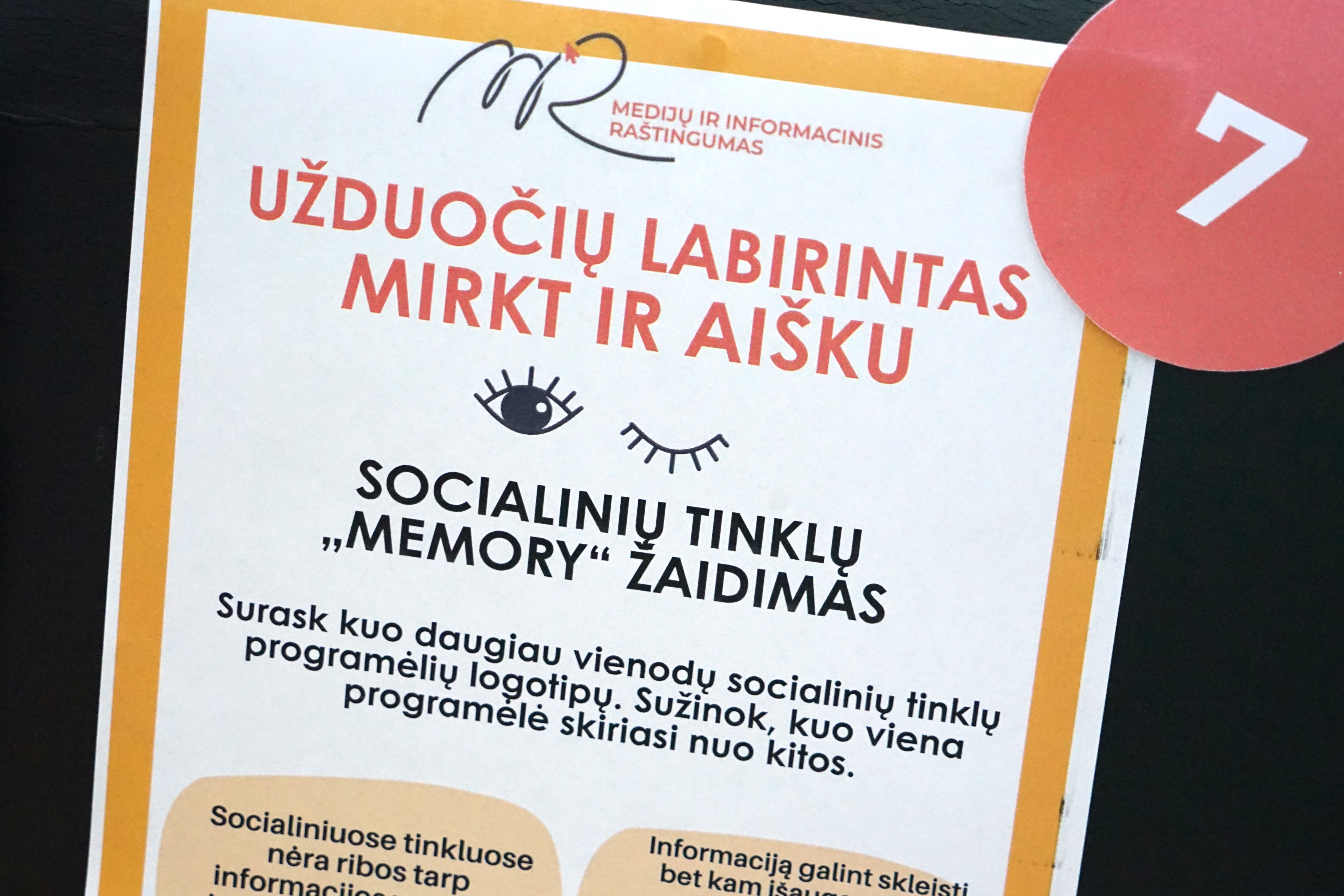MIRKT programos žaidimo plakatas