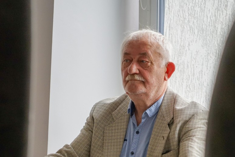 atidarymo akimirka